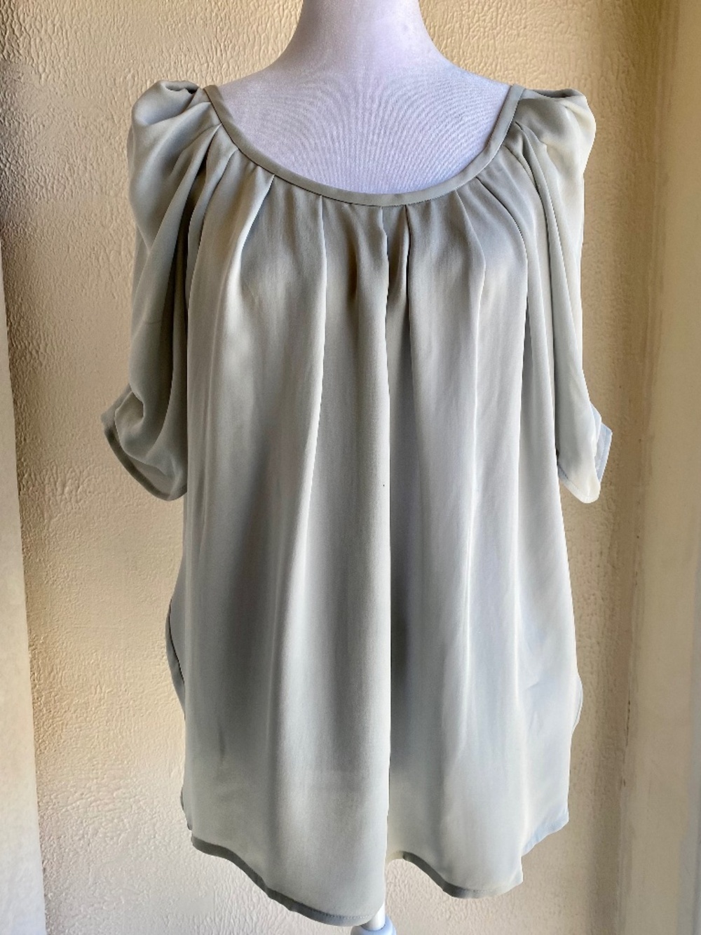 Joie short sleeved silk top in pale blue/gray, with bow tie at back Size L